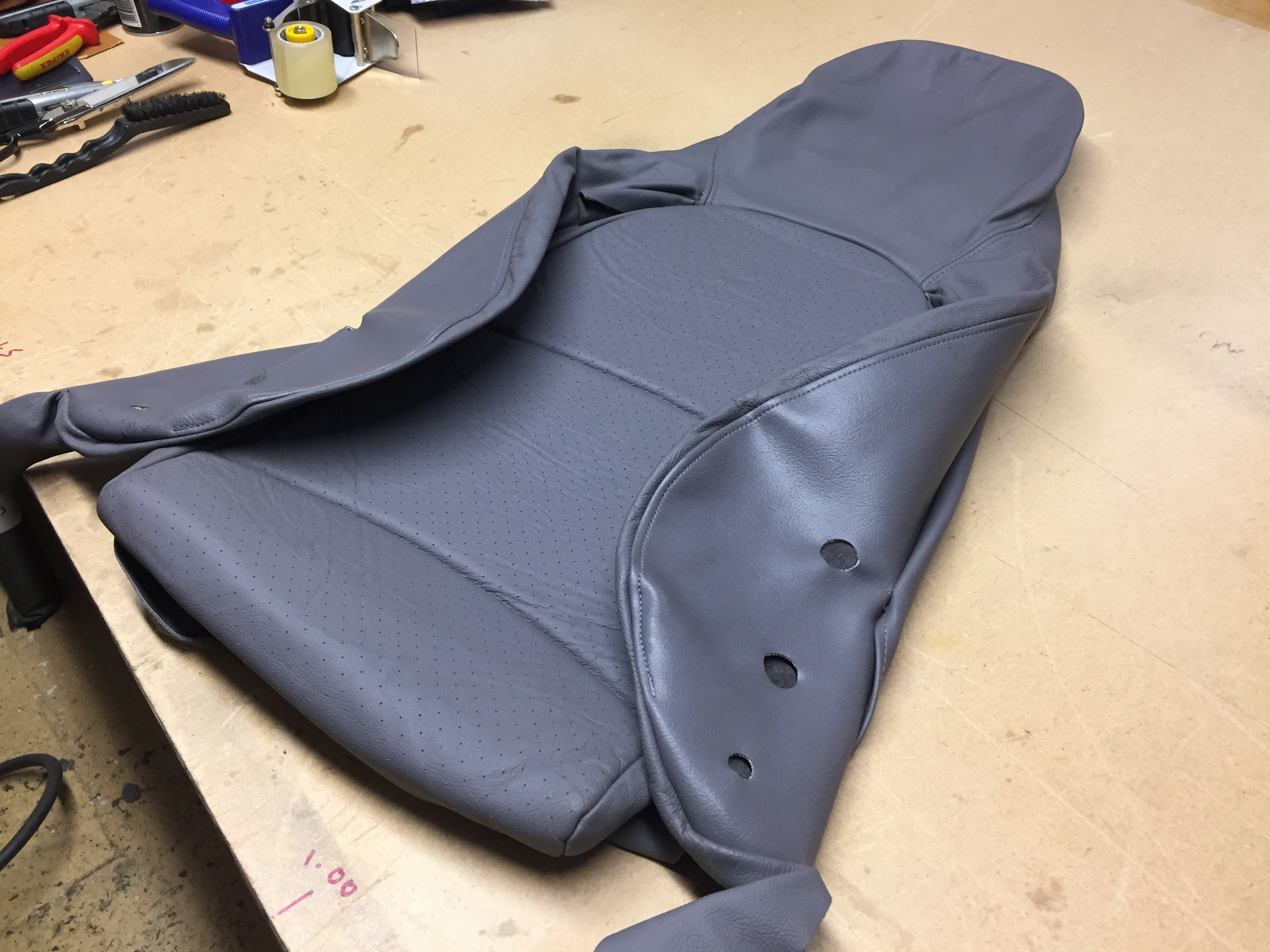 993 new OEM (993 521 123 09 APK) backrest cover  Classic grey leather / leatherette  @ £ 175.00